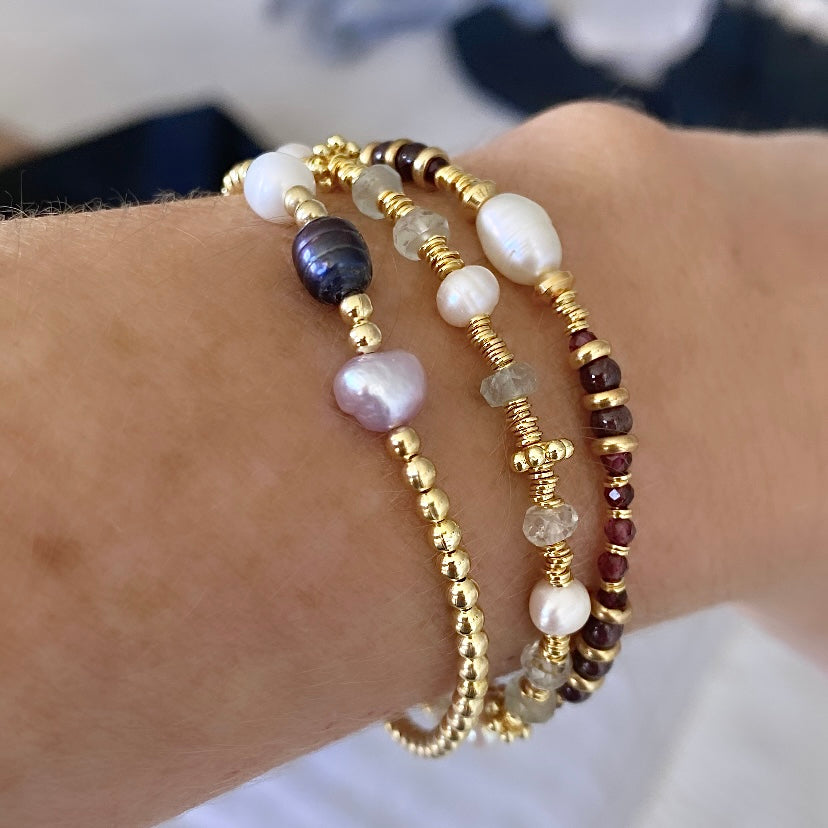 Pulsera vero granates oro