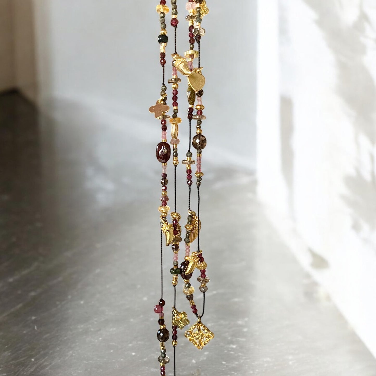 Collar hilo bari oro