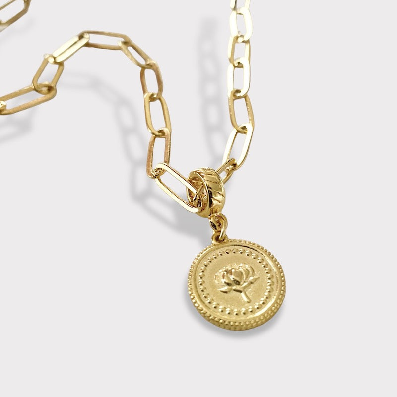 Collar rose oro