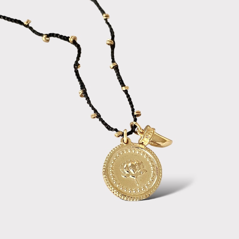 Collar tejido rose oro