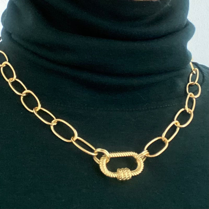Collar amanda broche oro