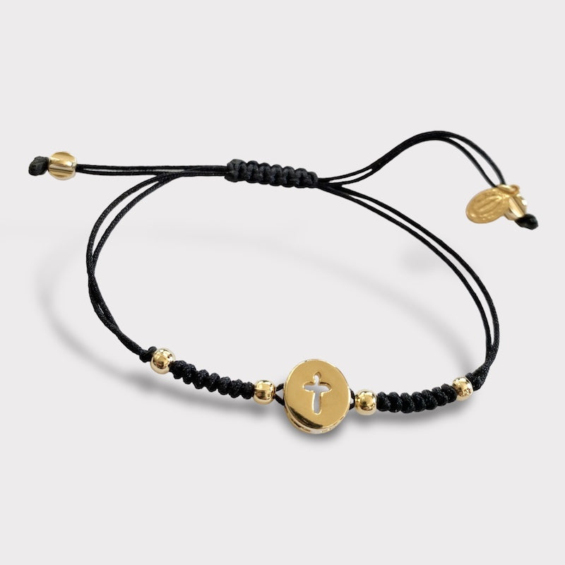 Pulsera hilo cruz calada oro
