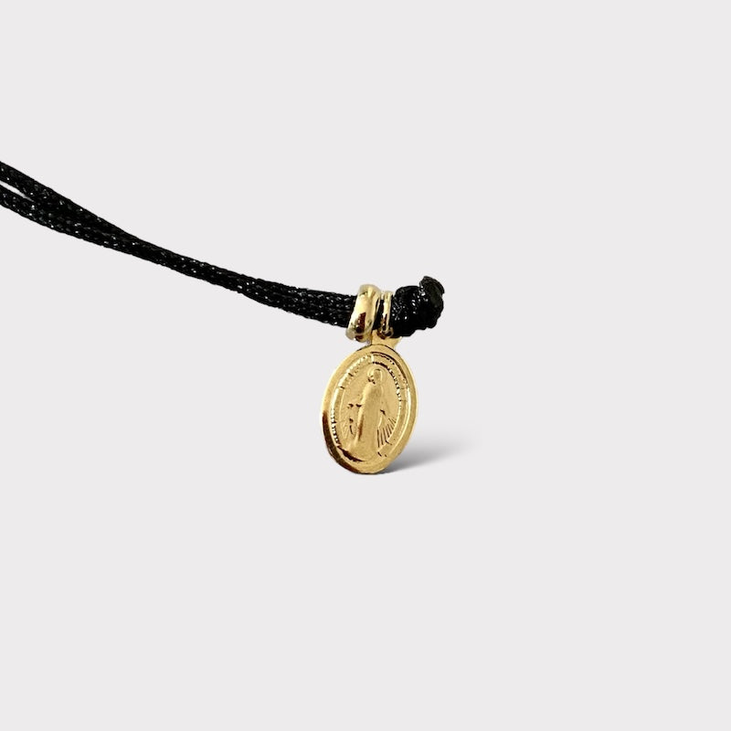 Collar hilo medalla Espíritu Santo oro