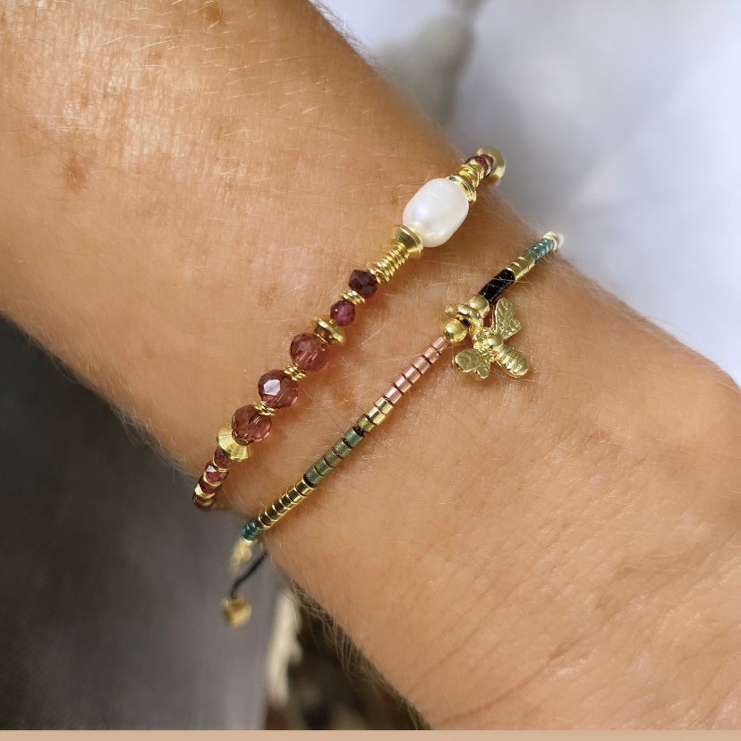 Pulsera hilo mijuki abejita oro