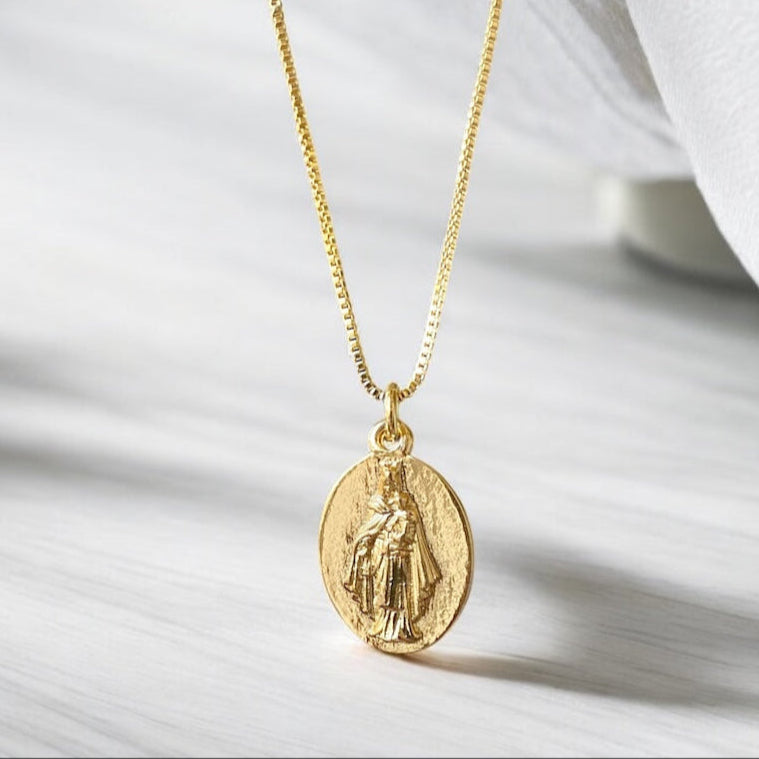 Collar escapulario oro