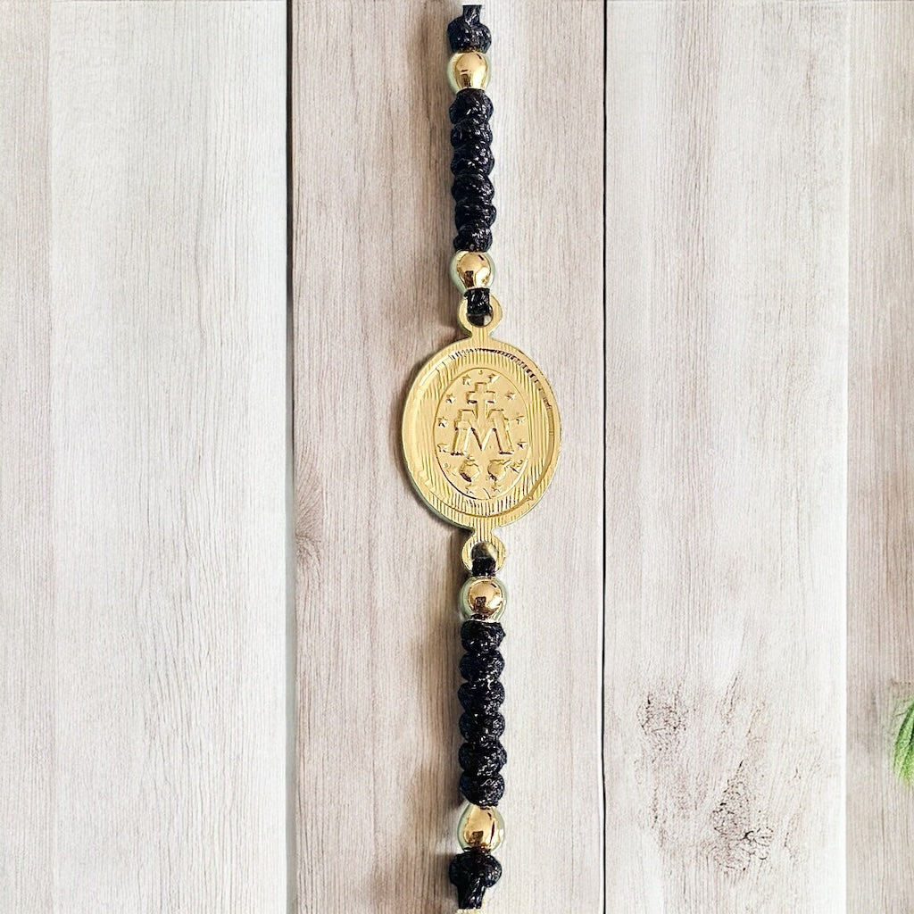 Pulsera hilo virgen de los rayos oro