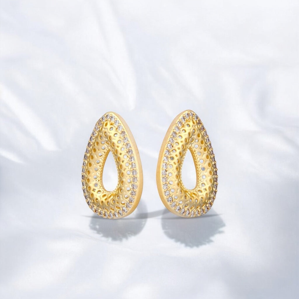 Aros gota circones oro