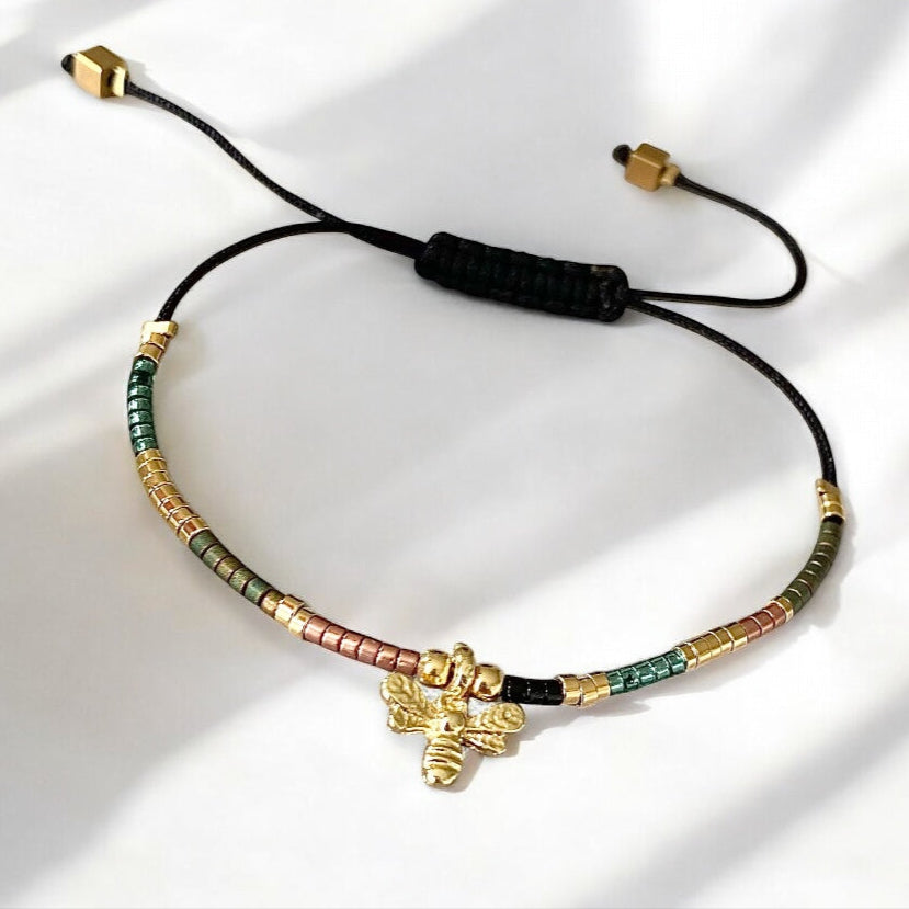 Pulsera hilo mijuki abejita oro