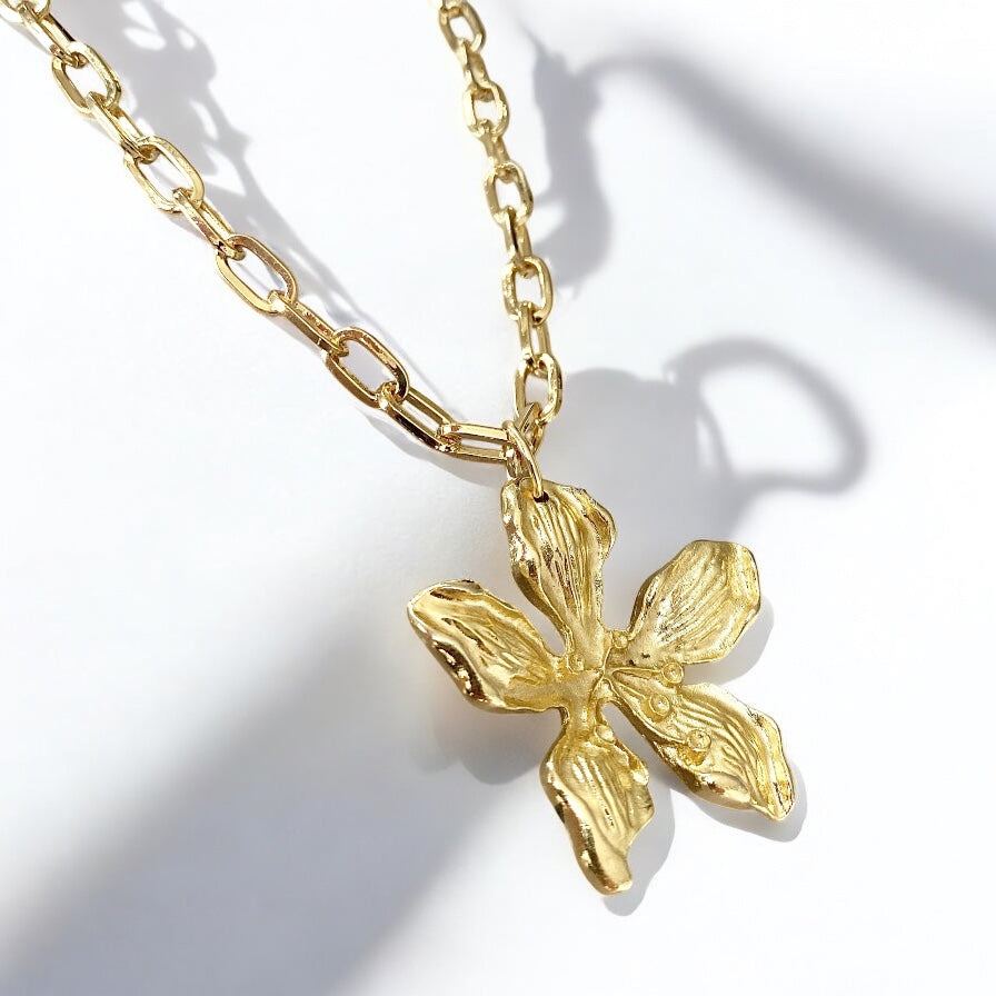 Collar flor eslabones oro