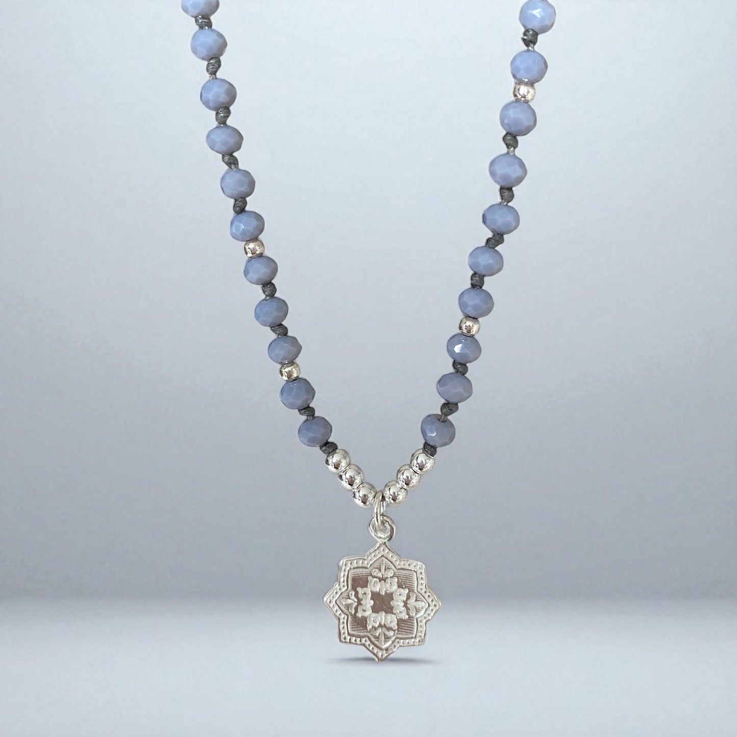 Collar cristales mandala plata