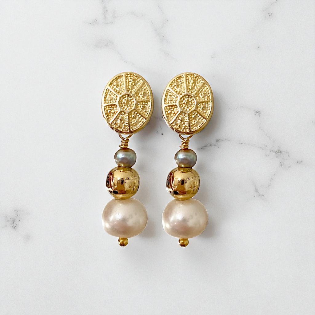 Aros blanca perlas oro