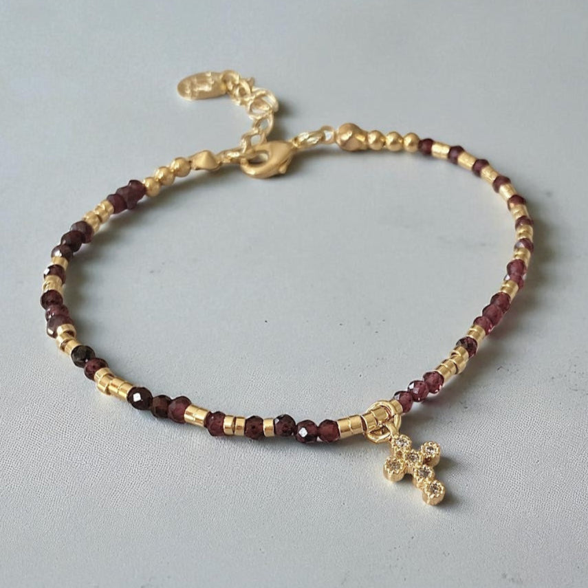 Pulsera granates cruz oro