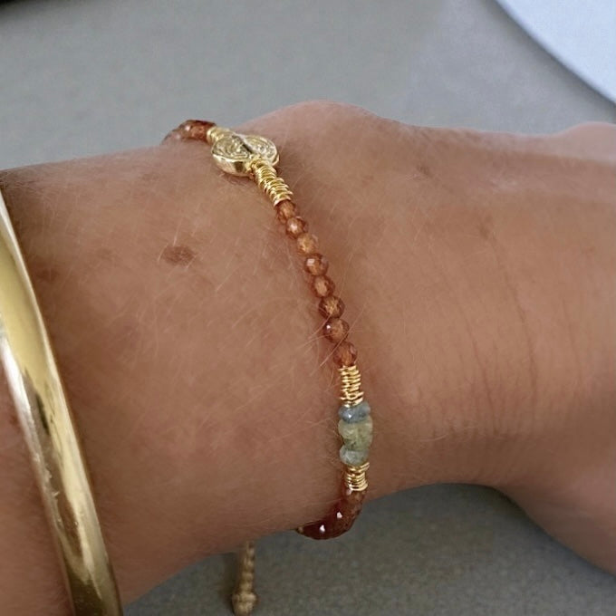 Pulsera cornalina oro