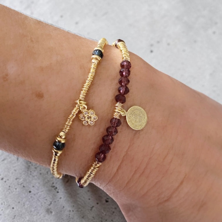 Pulsera cristal azul margarita oro