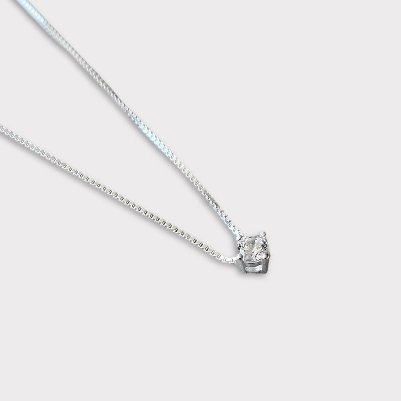 Collar mini punto de luz plata