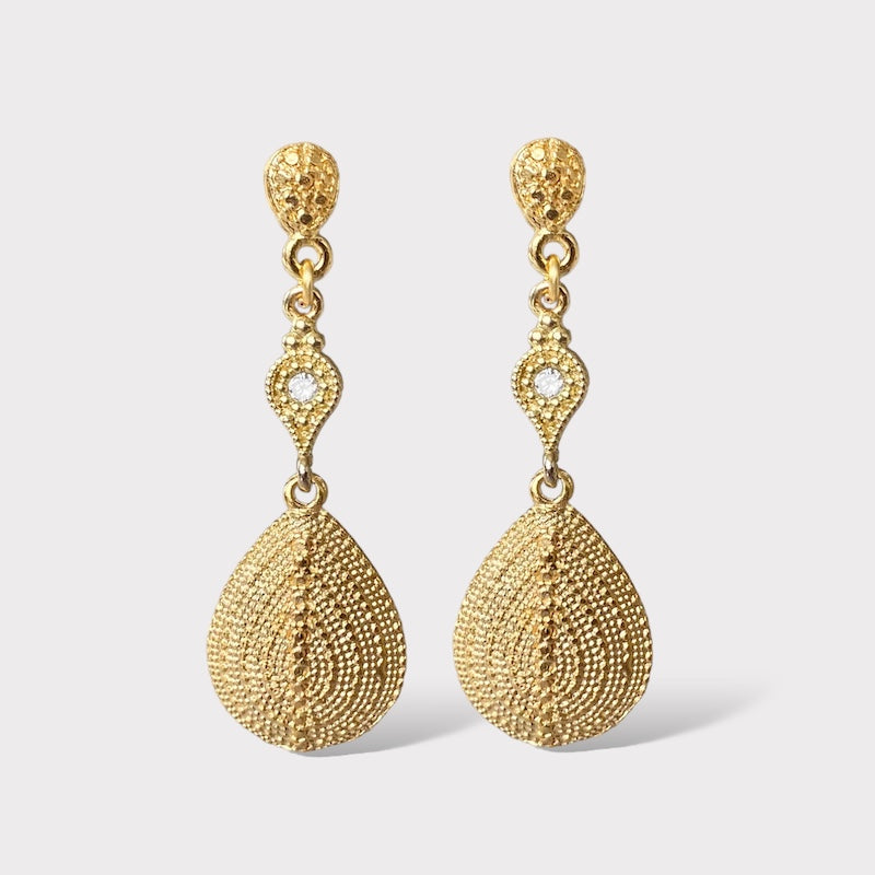 Aros largos dalia oro