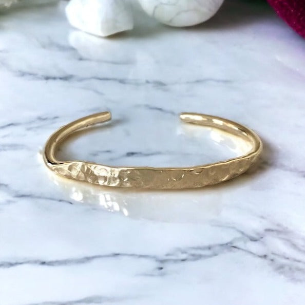 Esclava martillada oro
