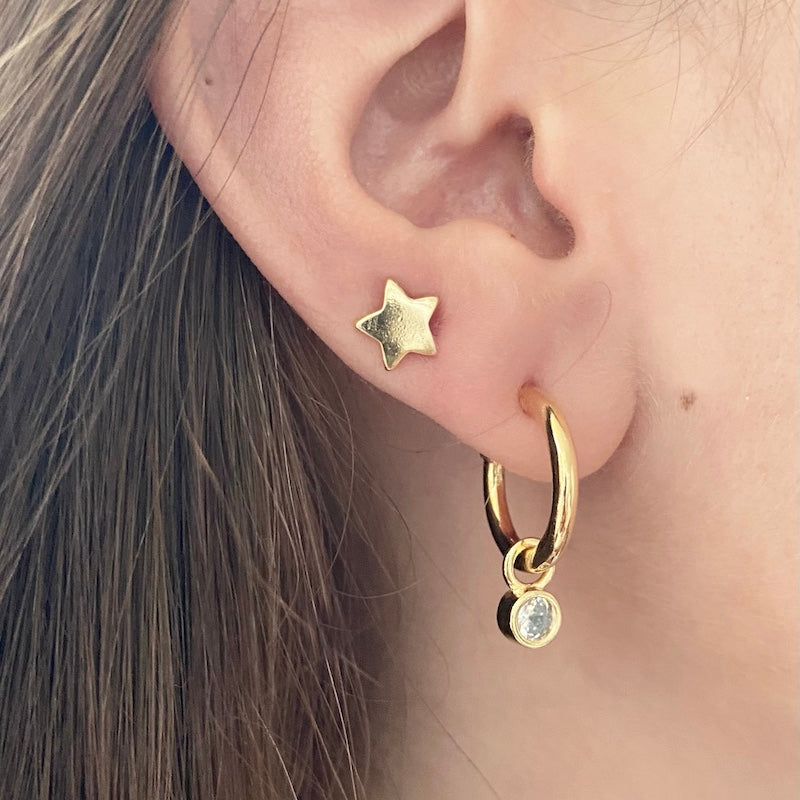 Aros mini estrellita oro