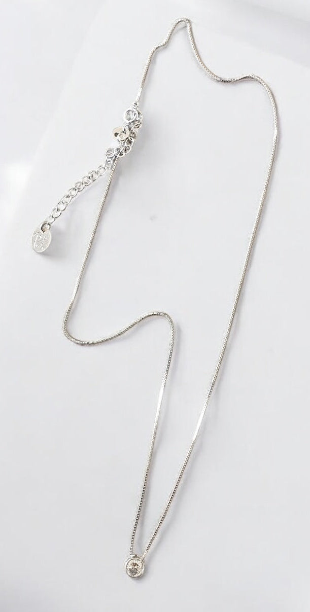 Collar punto de luz plata 925