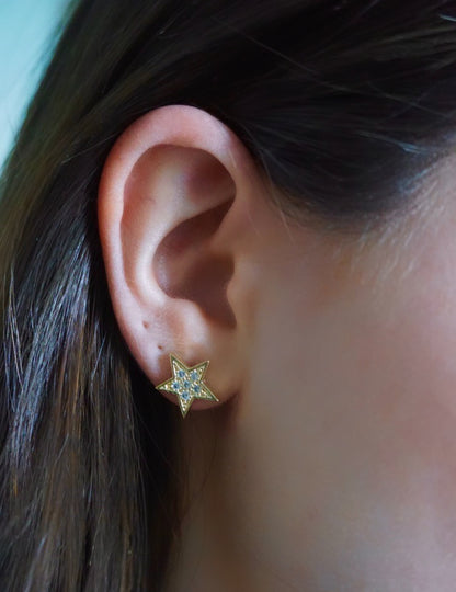 Aros estrellas circones oro