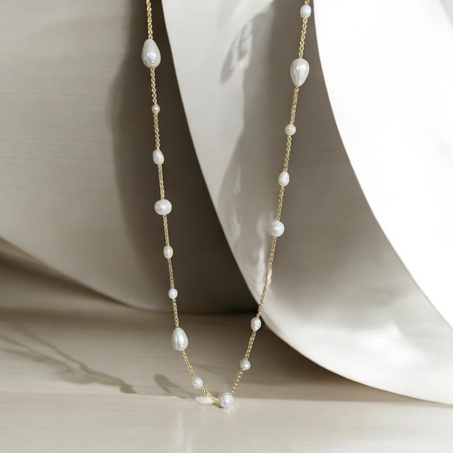 Collar largo perlas oro