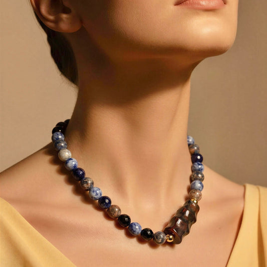 Collar tierra azul oro