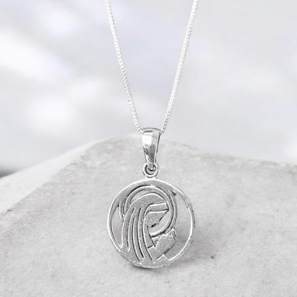 Collar virgen niña calada plata