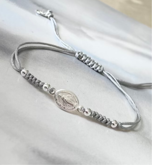Pulsera hilo virgen de los rayos plata