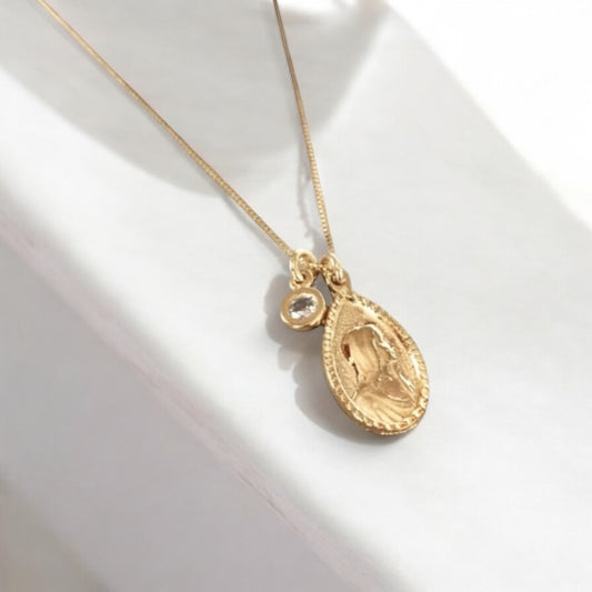 Collar virgen niña oro