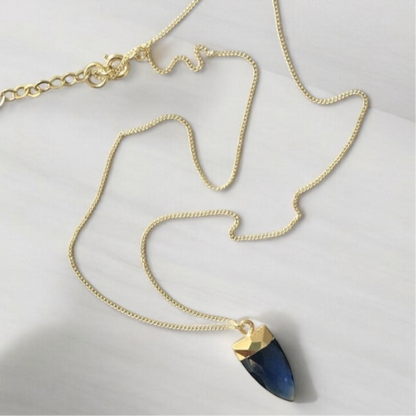 Collar punta azul oro