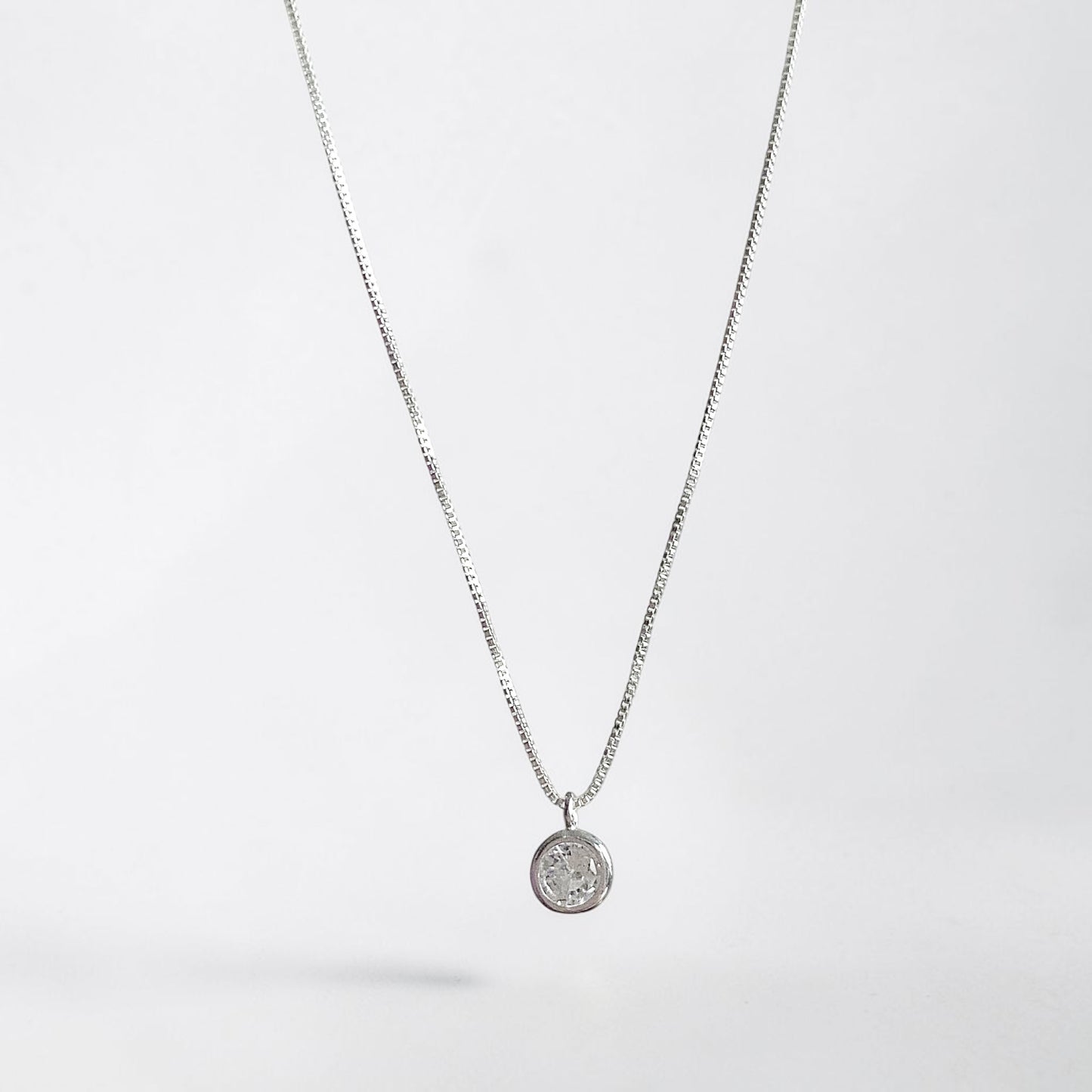 Collar punto de luz 5mm plata 925