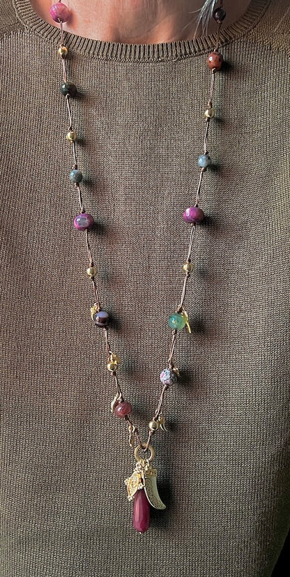 Collar chic piedras oro
