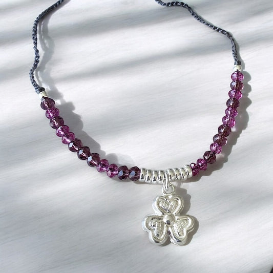 Collar tejido cristales trébol plata 925