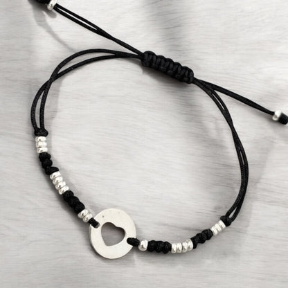 Pulsera hilo corazón calado plata