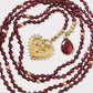 Collar virgen niña relieve oro