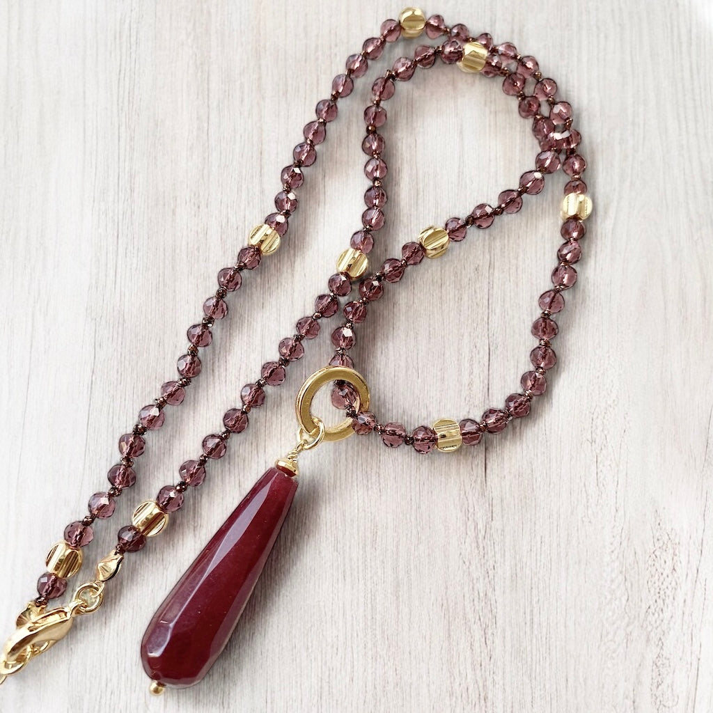 Collar cristales vino oro