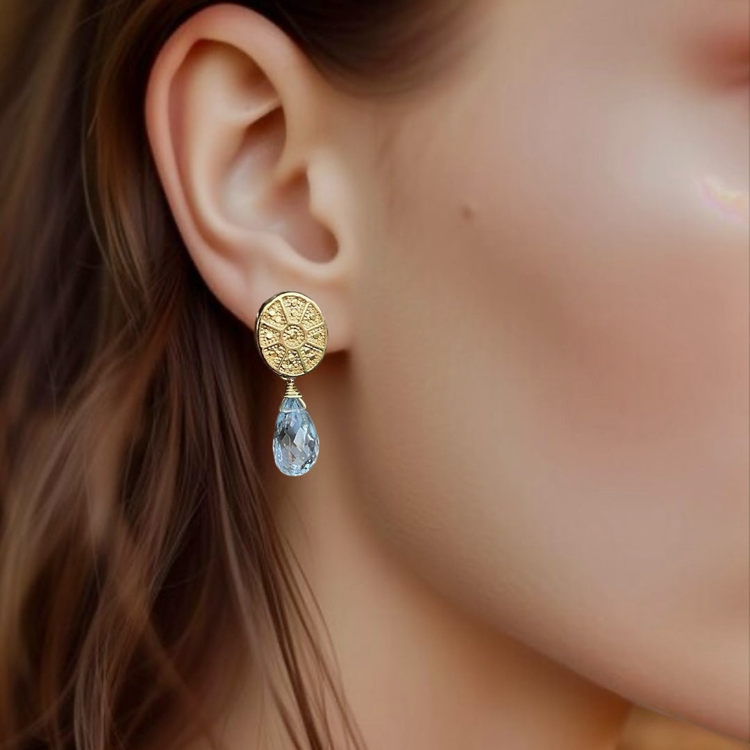 Aros goya aguamarina oro
