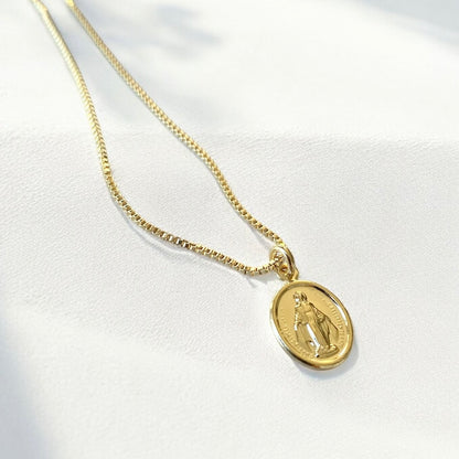 Collar virgen de los milagros oro
