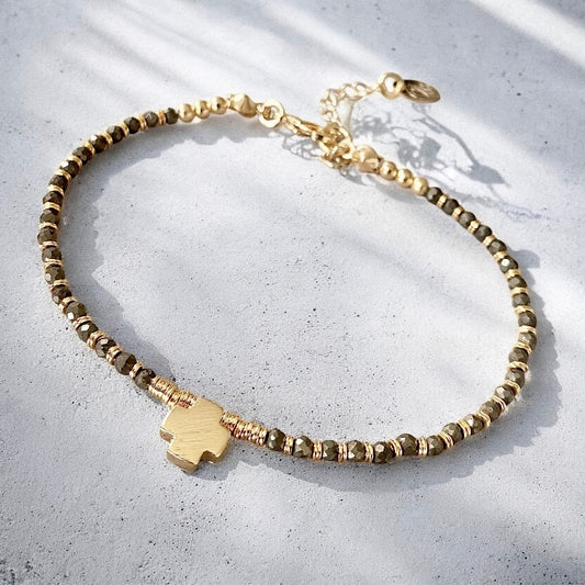 Pulsera labradorita cruz oro
