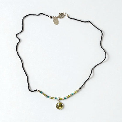 Collar tejido mijuki peridoto plata