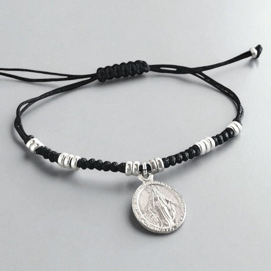 Pulsera hilo negro virgen de los milagros plata