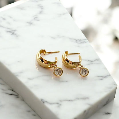 Aros argolla circón oro