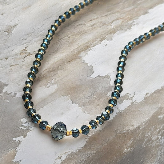 Collar choker cristales azules oro