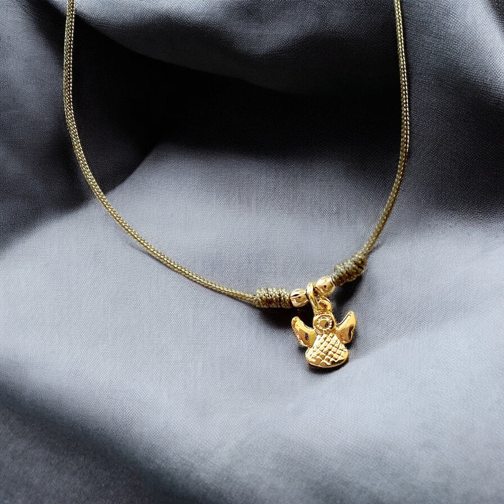 Collar hilo mini angelito oro