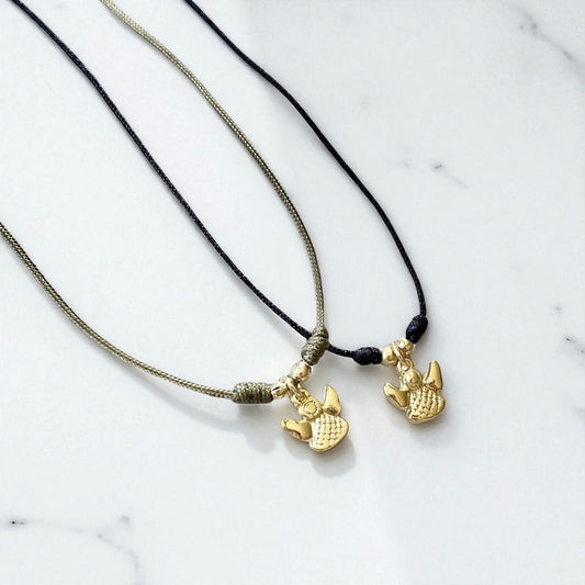 Collar hilo mini angelito oro