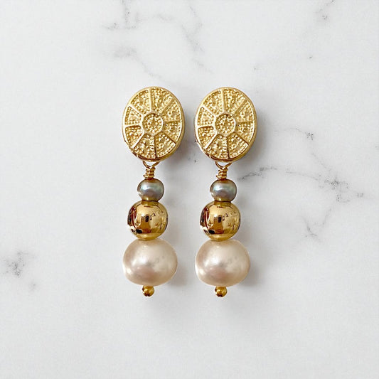 Aros blanca perlas oro
