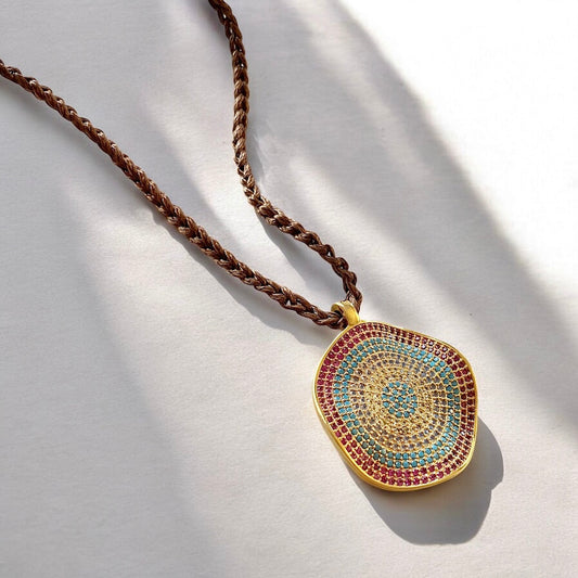 Collar medallón micro circones oro