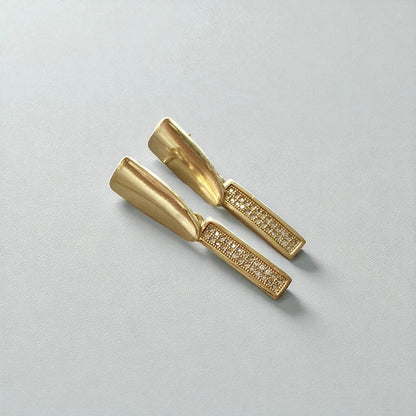Aros placa circones oro