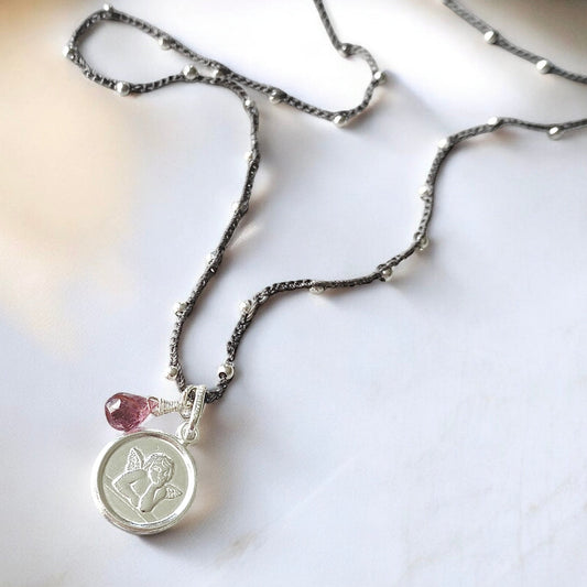 Collar tejido ángel de la guarda plata