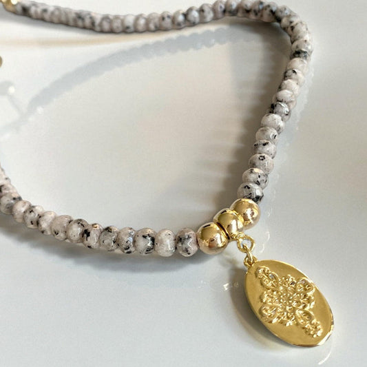 Collar maría antonieta oro